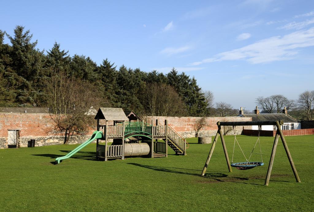 Kilconquhar Castle Estate Bed & Breakfast Exterior foto